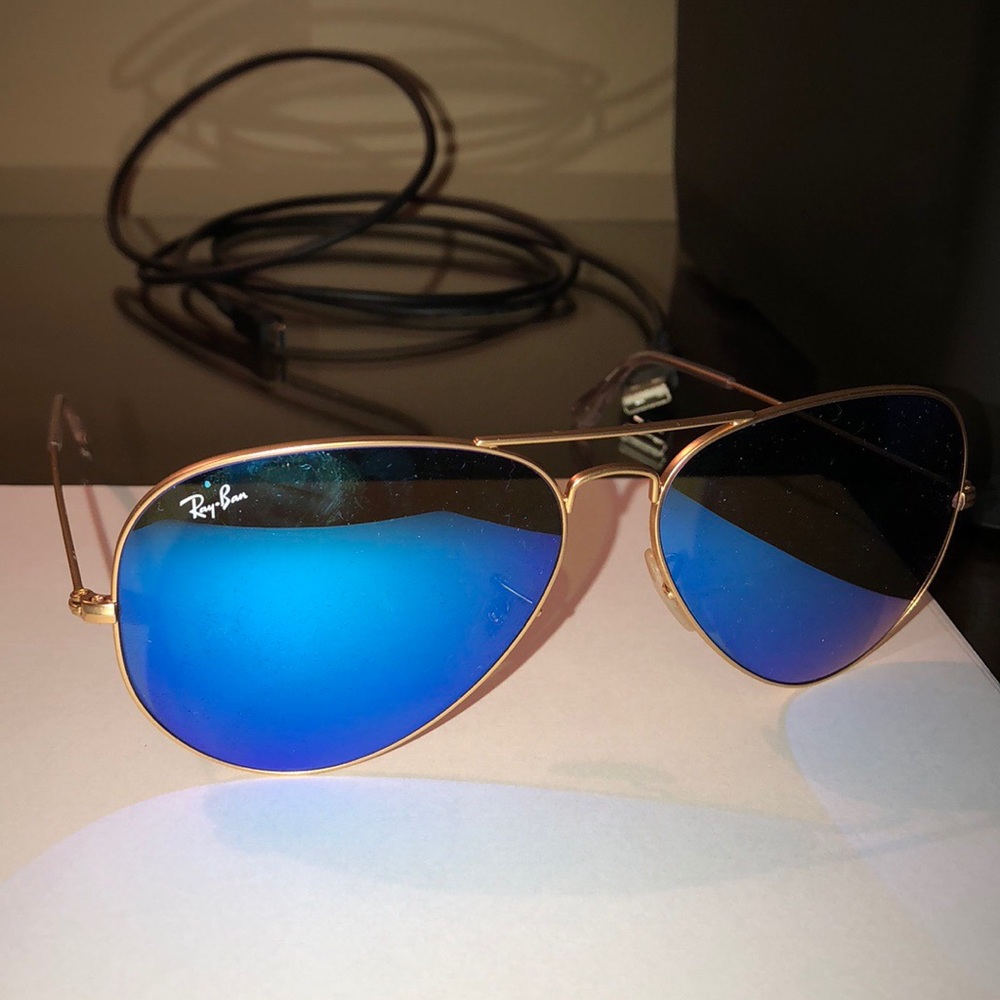AUTHENTIC BLUE RAYBANS